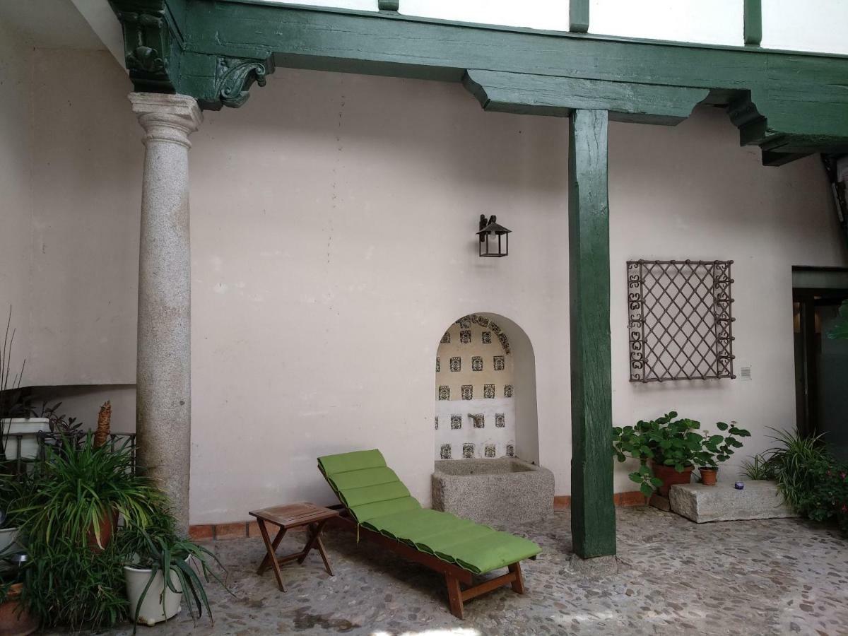 شقة El Patio Del Convento توليدو المظهر الخارجي الصورة