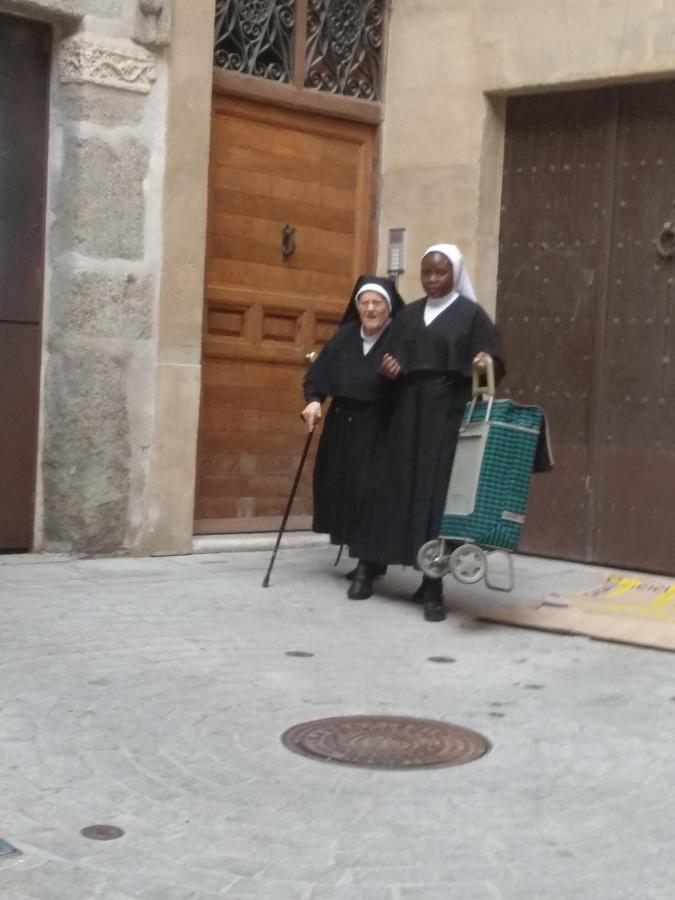 شقة El Patio Del Convento توليدو المظهر الخارجي الصورة